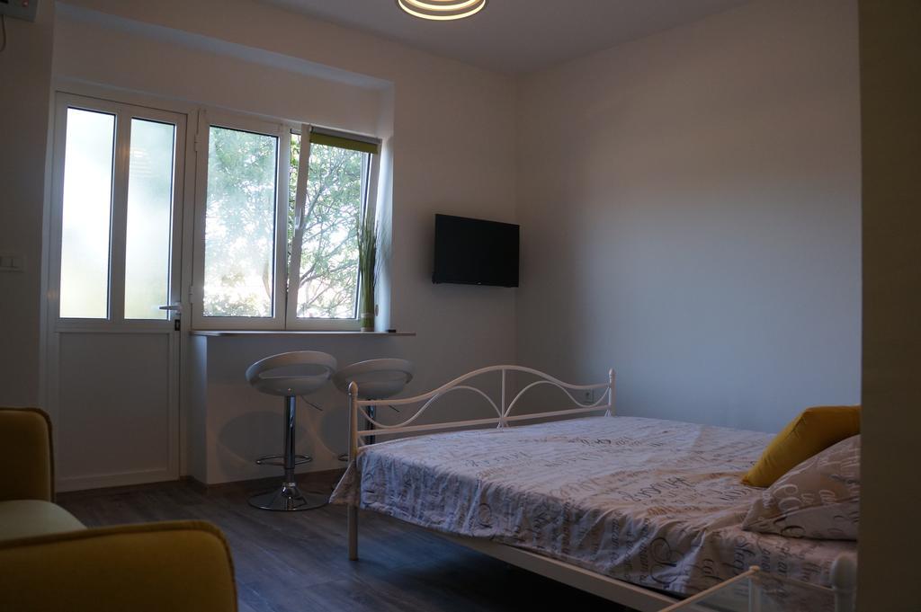 Apartments Valentino 수페타르스카 드라가 외부 사진
